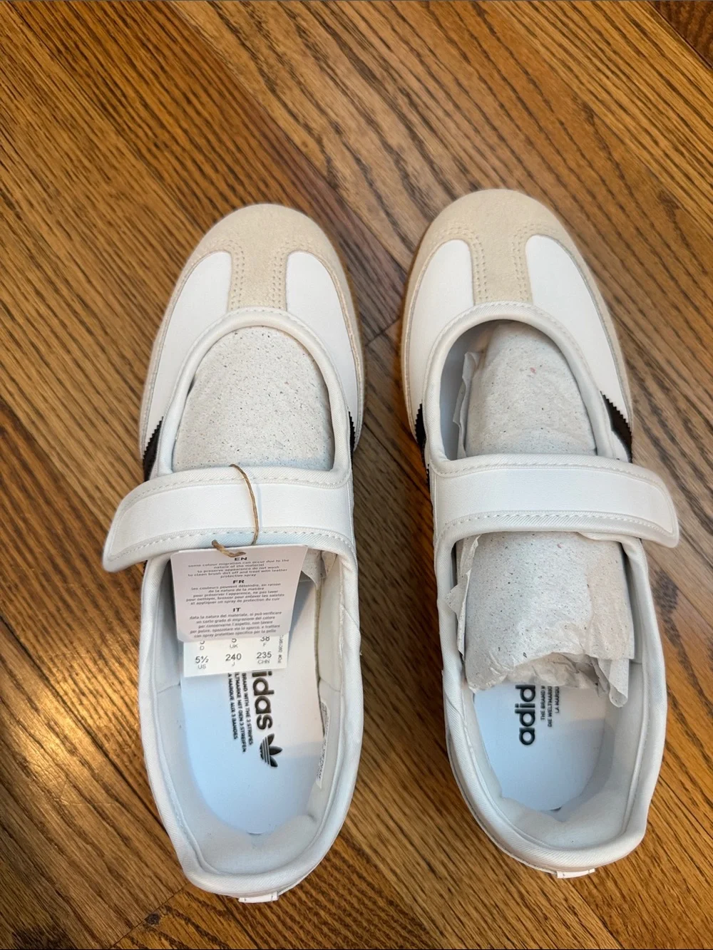 BRAND NEW UNWORN Adidas Women’s Samba Jane 3 White Black Velcro Sneakers